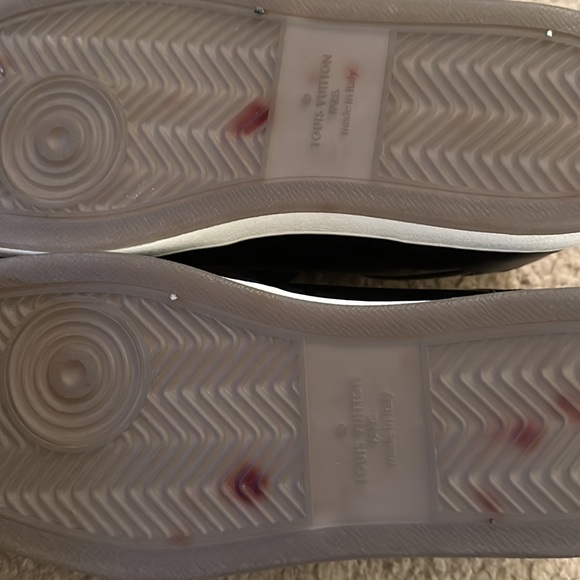 Authentic Louis Vuitton leather shoes Almost New - Picture 3 of 6